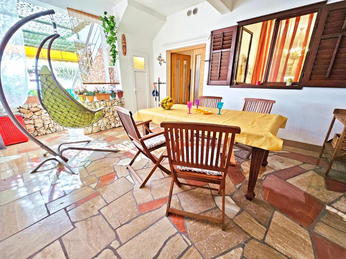Apartments Tempera By The Beach Split Zewnętrze zdjęcie